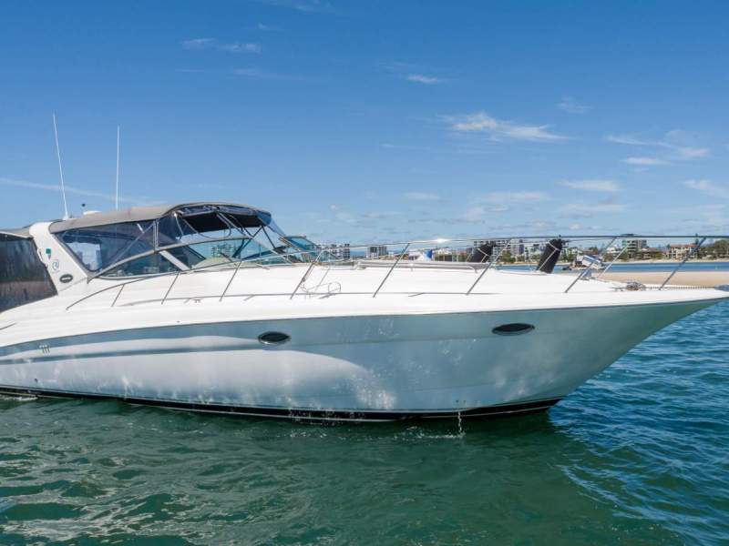 Riviera M370 Sports Cruiser