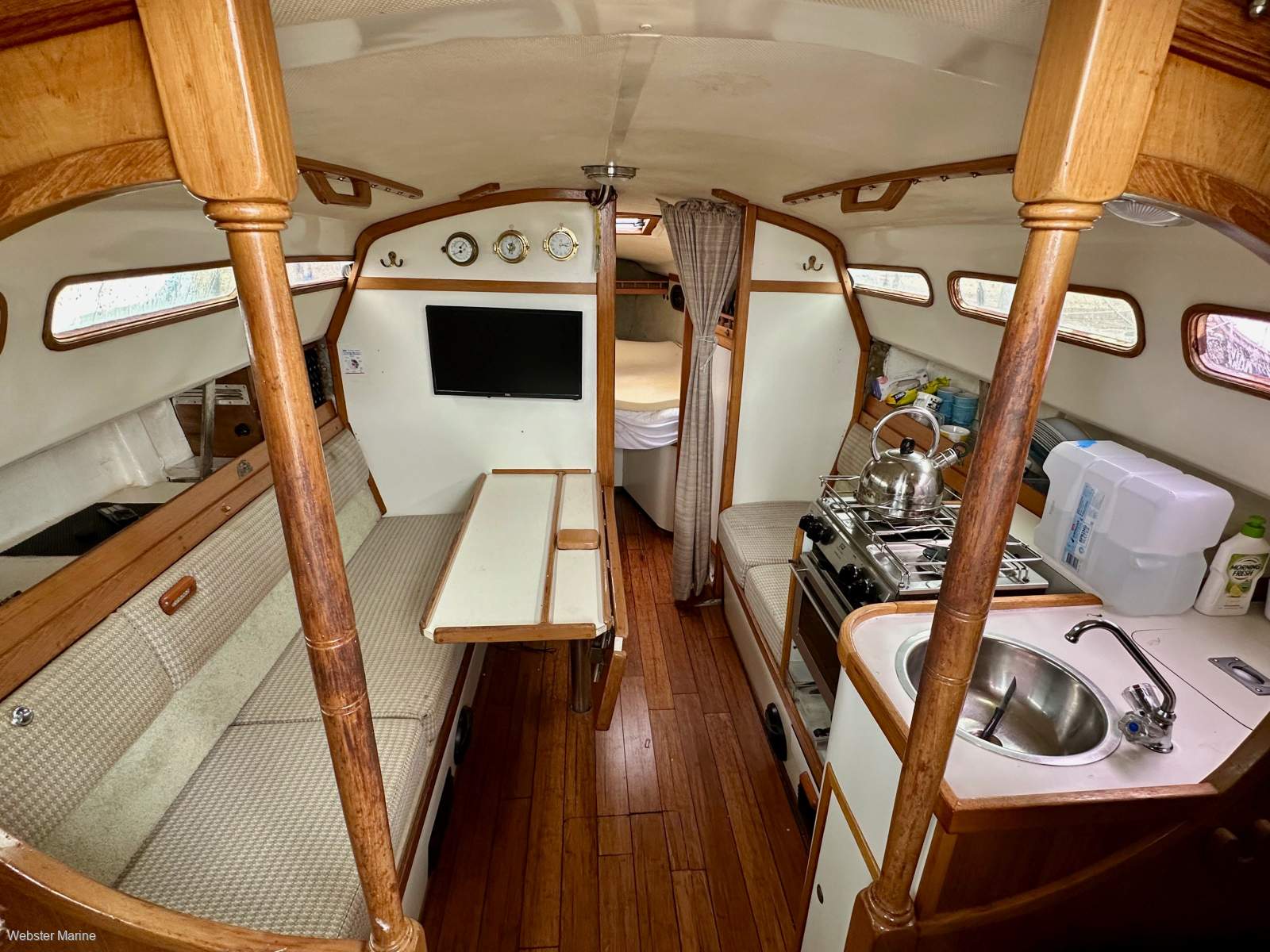 Aroona 30 Bilge Keel