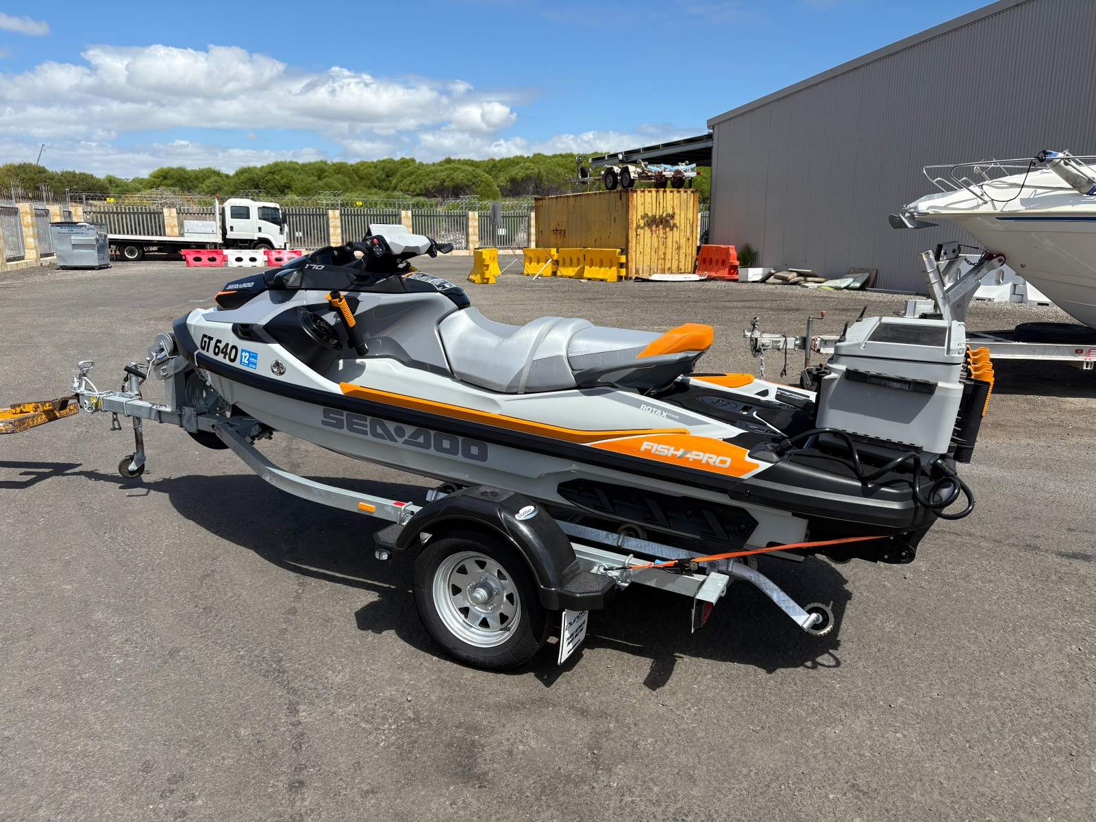 Sea-Doo Fish Pro Trophy 170 In New Condition. 34 hours only