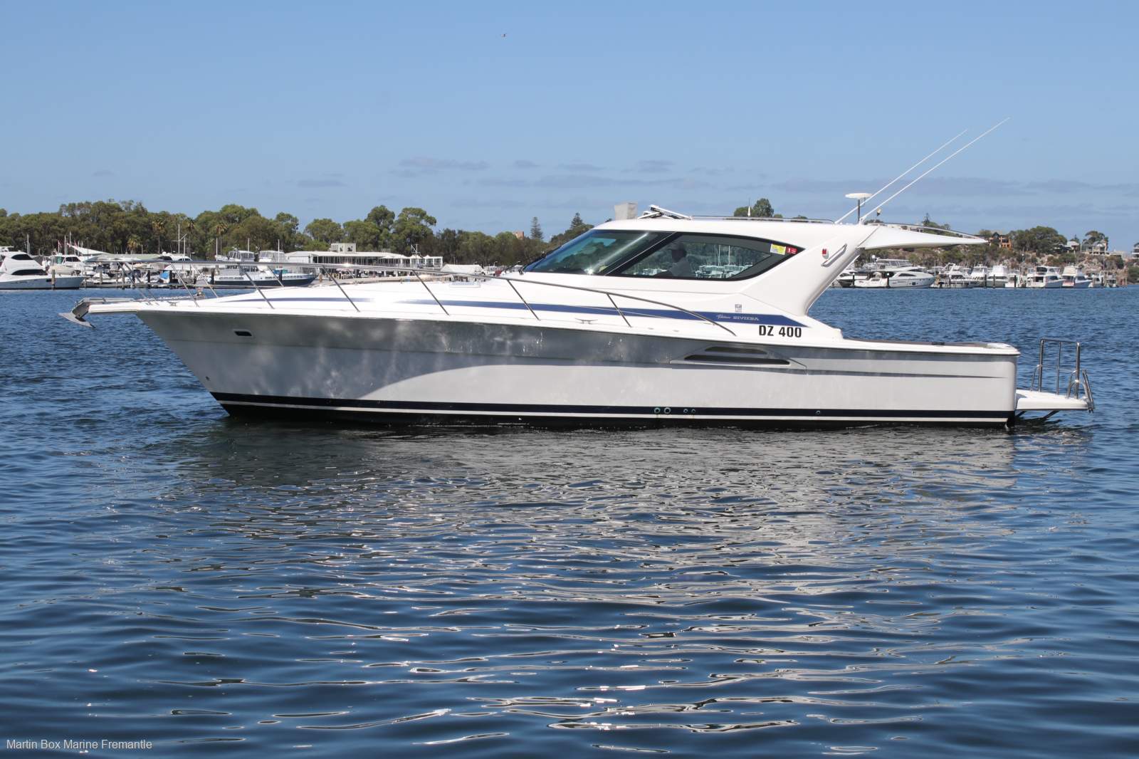 Riviera 4000 Offshore with Twin Volvo 480Hp Diesels