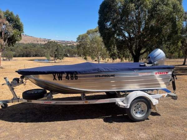 Stacer 379 Proline