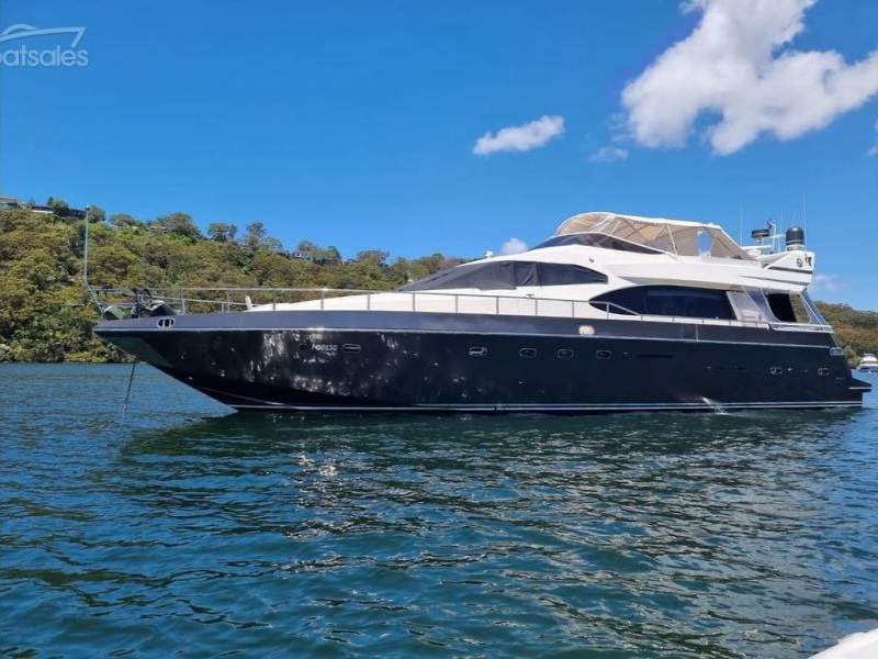 Tecnomar 75 luxury cruiser