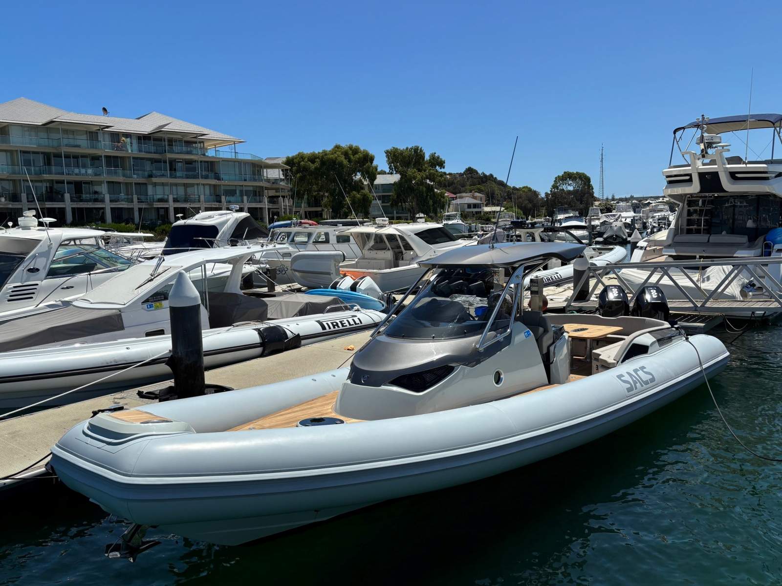 SACS Marine Strider 11