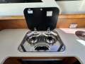 Thomascraft 38 Flybridge Cruiser " Repowered with 2 x 400hp Diesels ":Stove