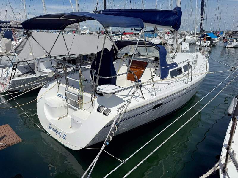 Catalina 310