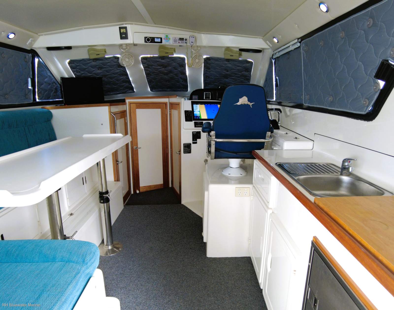 Noosa Cat 3500 Sportscruiser