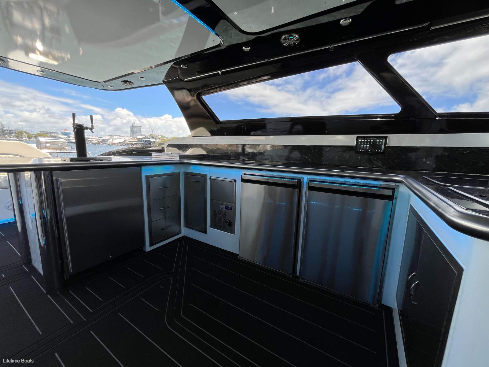 Mancraft Superfly 14.0 - OPPORTUNITY TO BUY OFFICIAL DEMO BOAT!