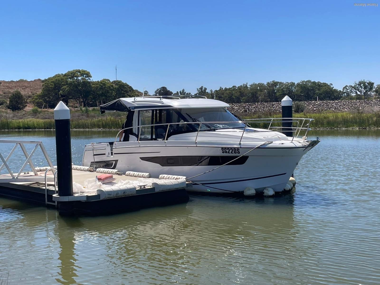 Jeanneau Merry Fisher 895