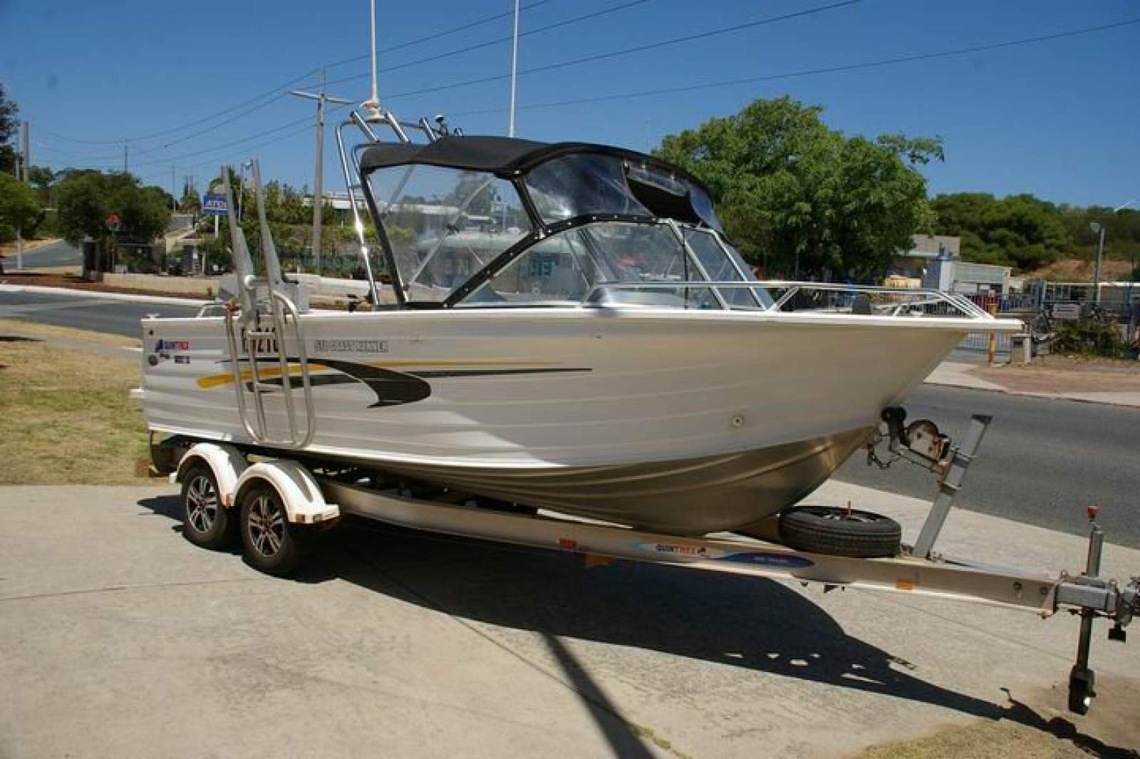 Quintrex 570 Coast Runner 2012 model runabout