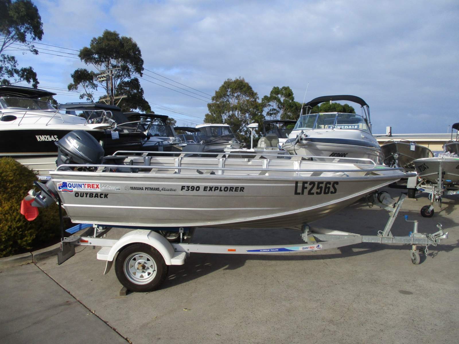 Quintrex F390 Explorer