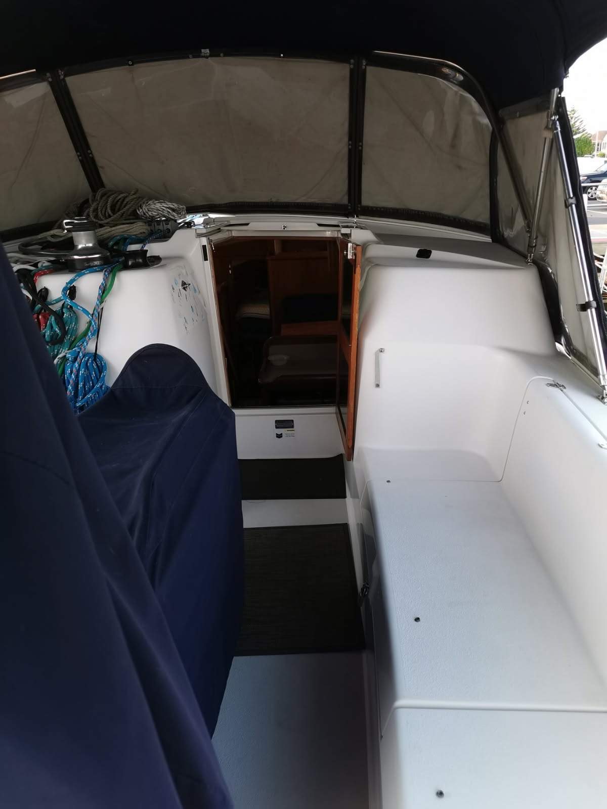 Catalina 440 Deck Saloon WING KEEL