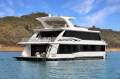 ENIGMA Houseboat Holiday Home on Lake Eildon:Enigma on Lake Eildon