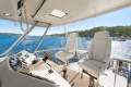 Riviera 47 Flybridge - Hydraulic Swim Platform