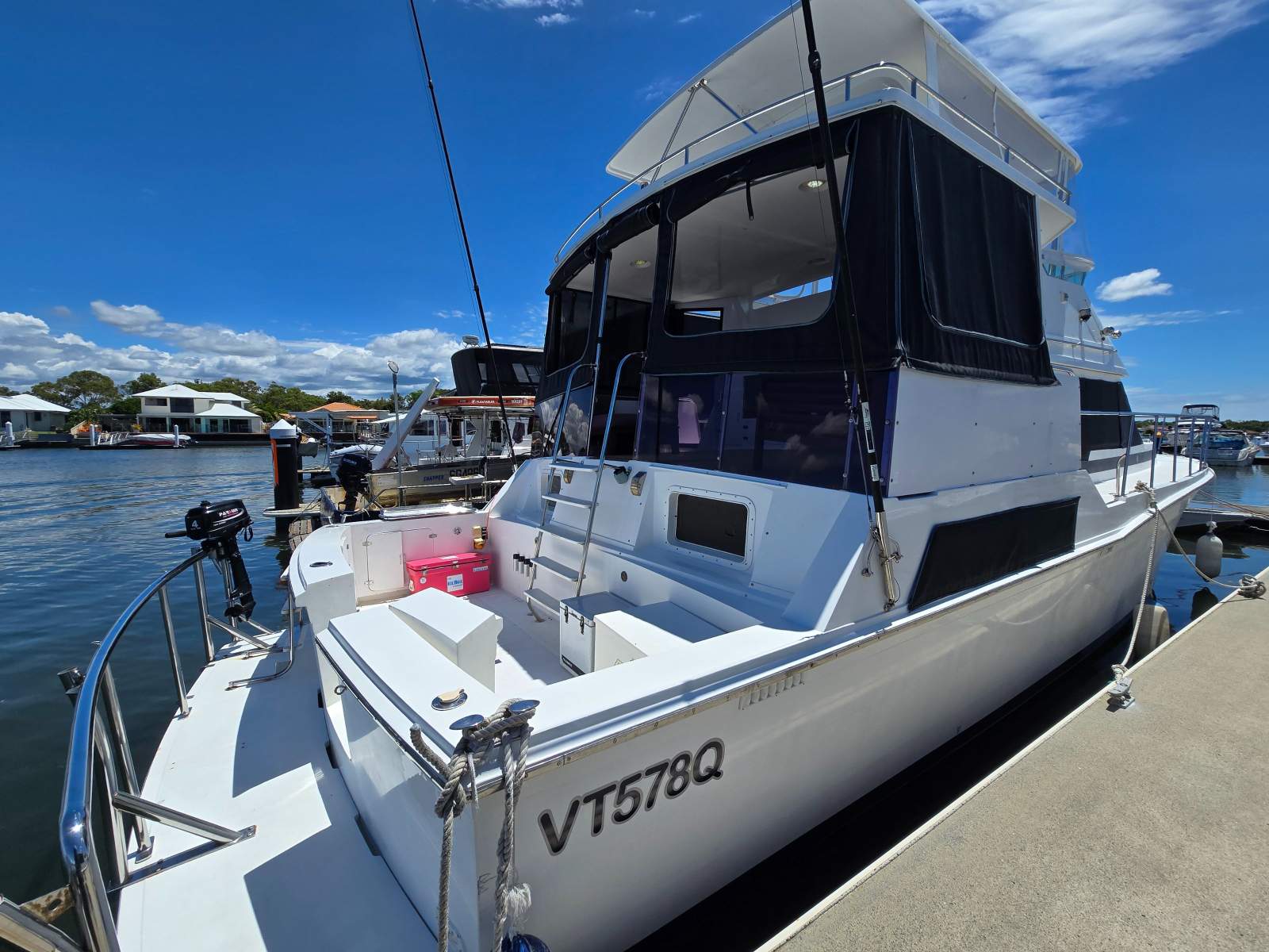 Camargue 500 Yachtfisher Flybridge