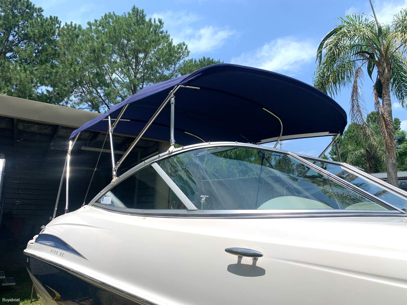 Maxum 2100 SC Mercruiser V8, new risers and- Refurbished trailer