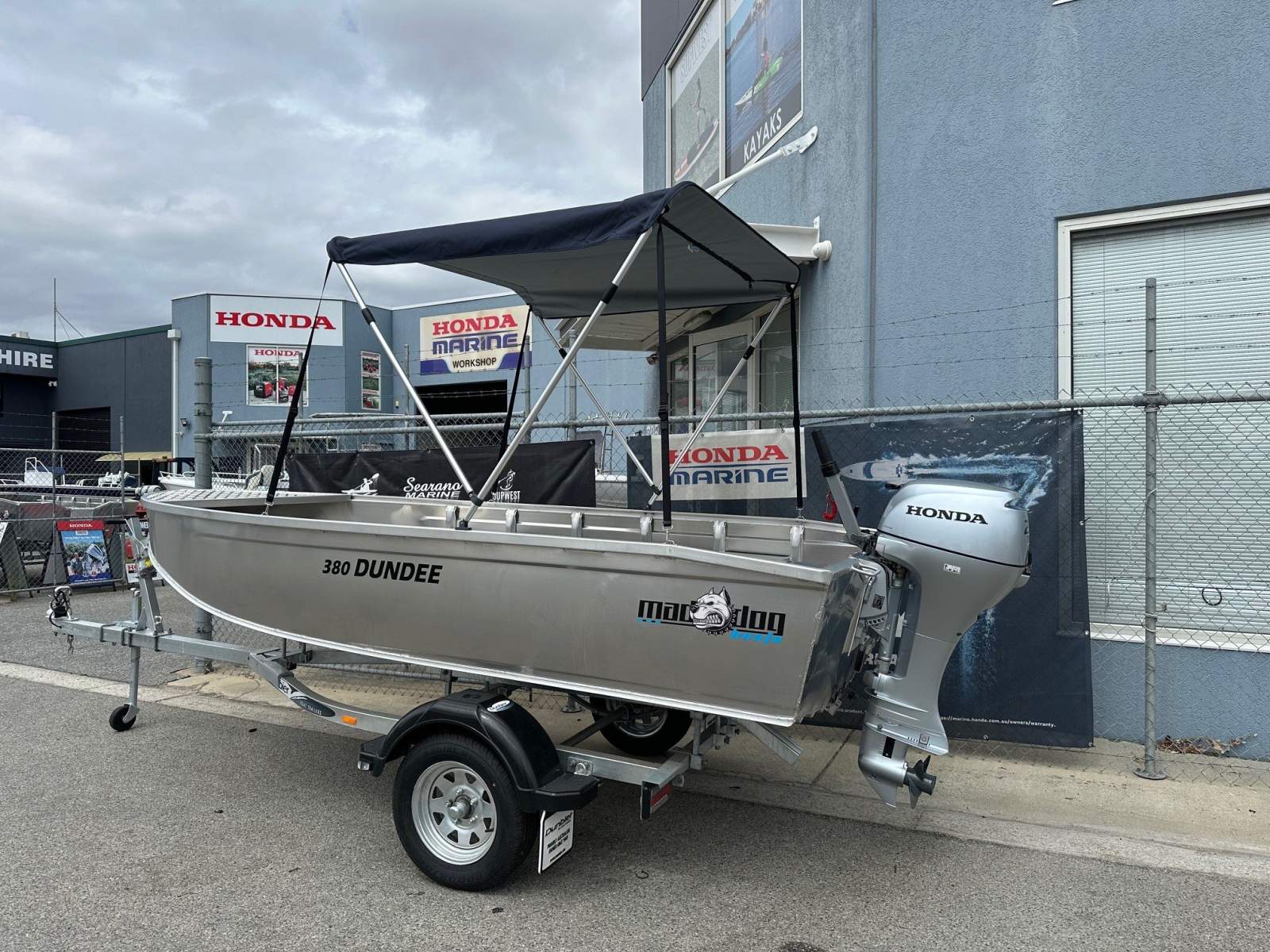 New Mad Dog 380 Dundee New Package