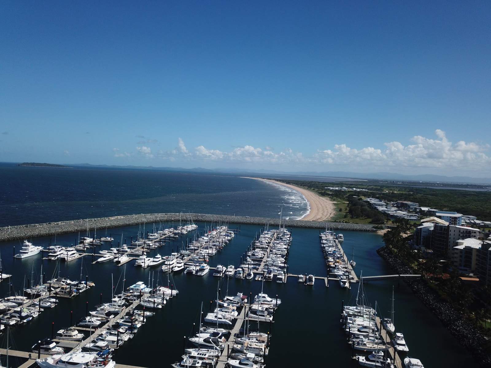 F11 - 17.5m Multihull Berth