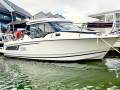 Jeanneau Merry Fisher 795 Sport:port side walkaround deck to bow