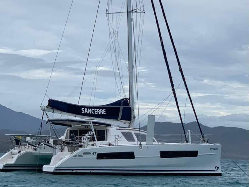 Catana Catamarans C47 Carbon Infusion Fast world cruiser!