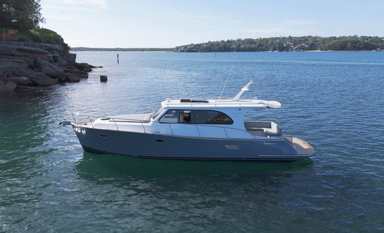Terrara 39 Motor Yacht