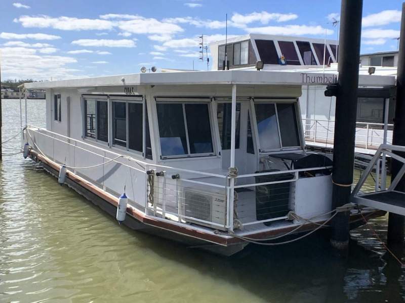 THUMBELINA. Immaculate, Alloy Pontoon, Houseboat.