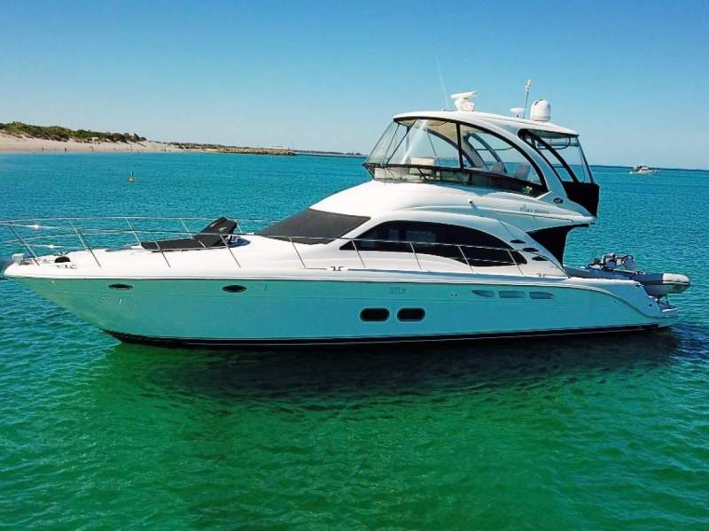 Sea Ray 52 Sedan