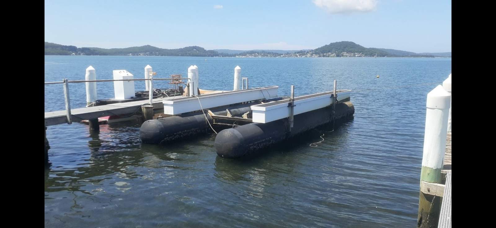 Boat Lifter holds up to 30 ft boat 10 to