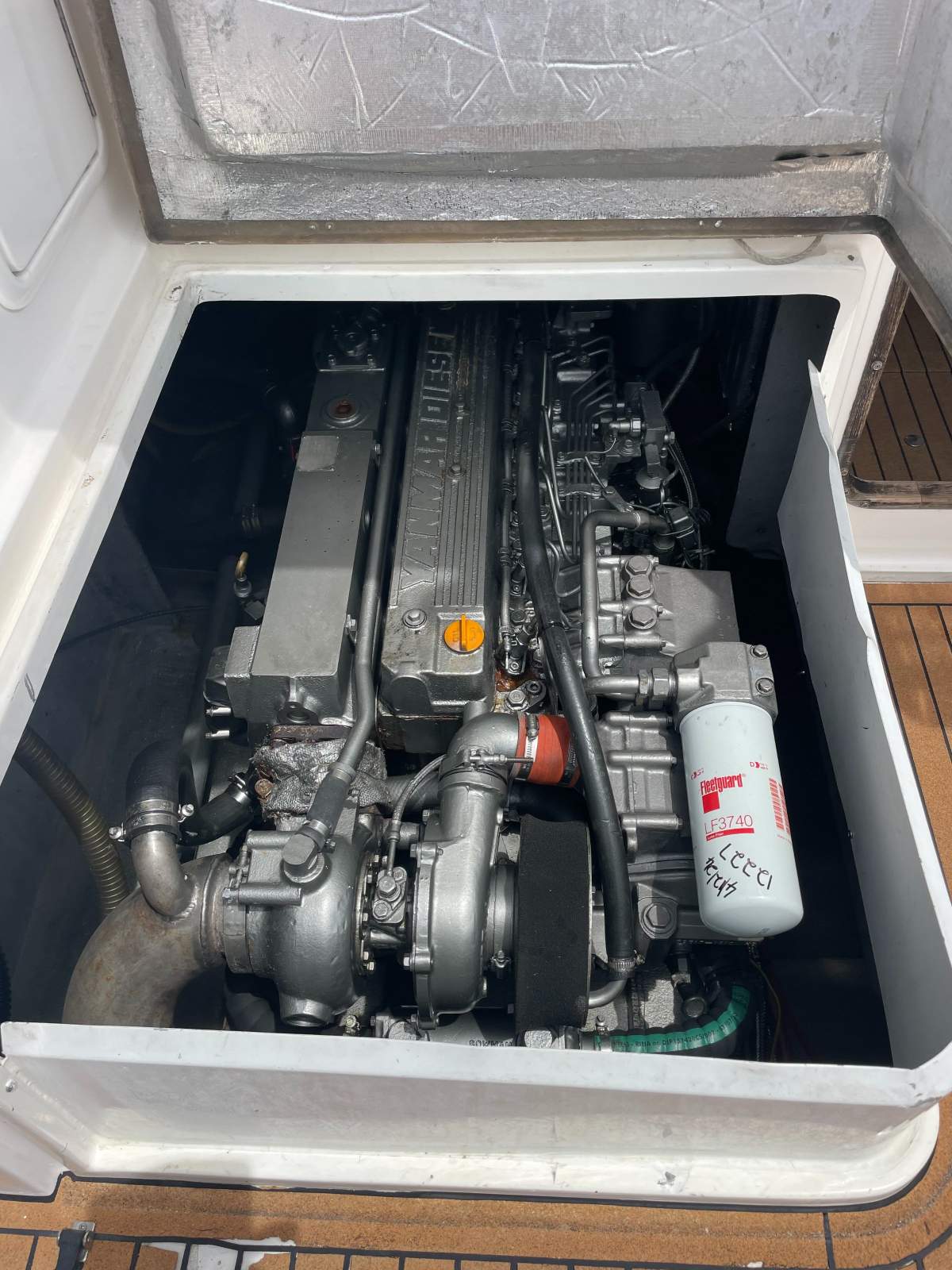 Yanmar 6LYA-STE - 370HP