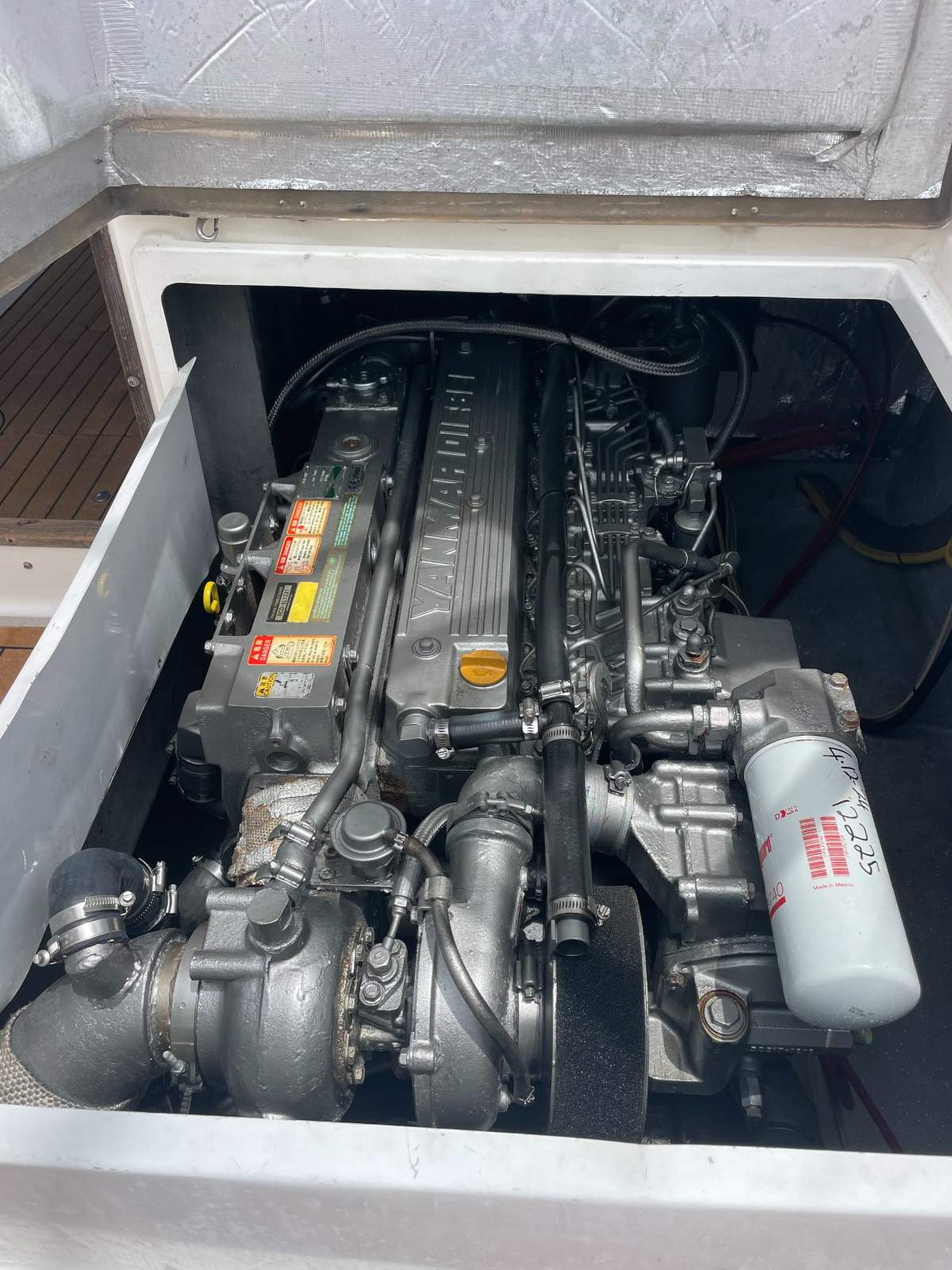 Yanmar 6LYA-STE - 370HP