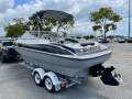 Bayliner 212 Cuddy