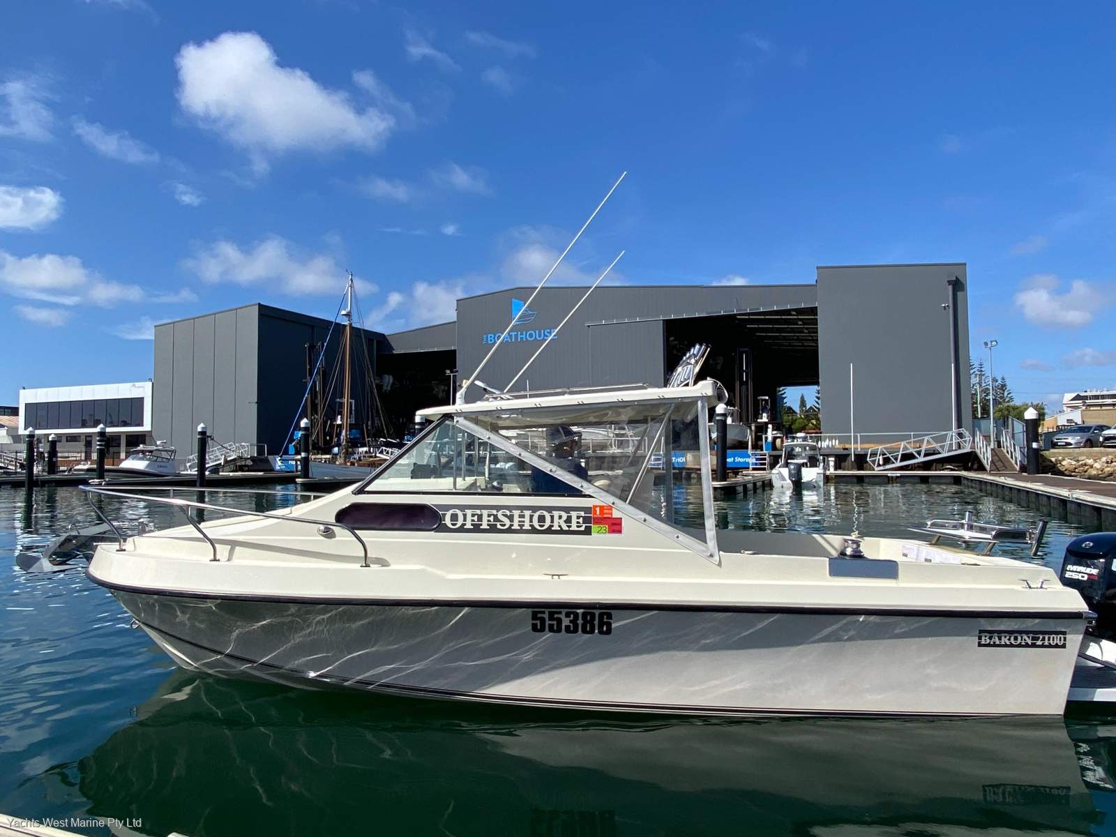 Baron OFFSHORE 21 HARDTOP " BOAT HOUSE STORAGE ":BARON OFFSHORE by YACHTS WEST