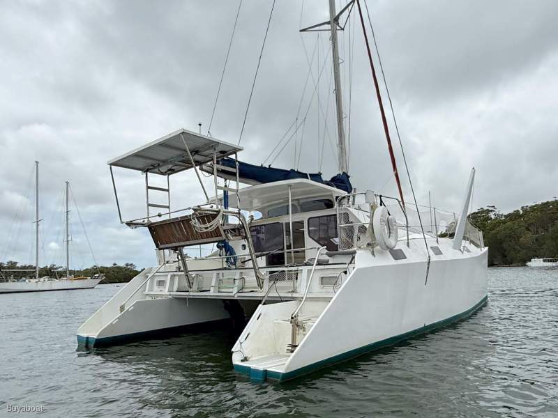 Easy 33 Catamaran