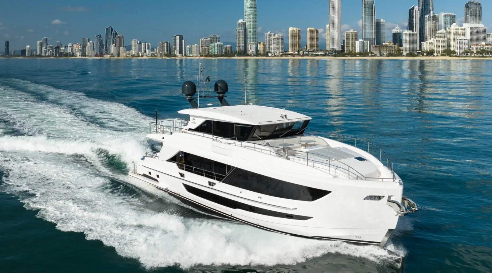 Horizon Yacht FD90