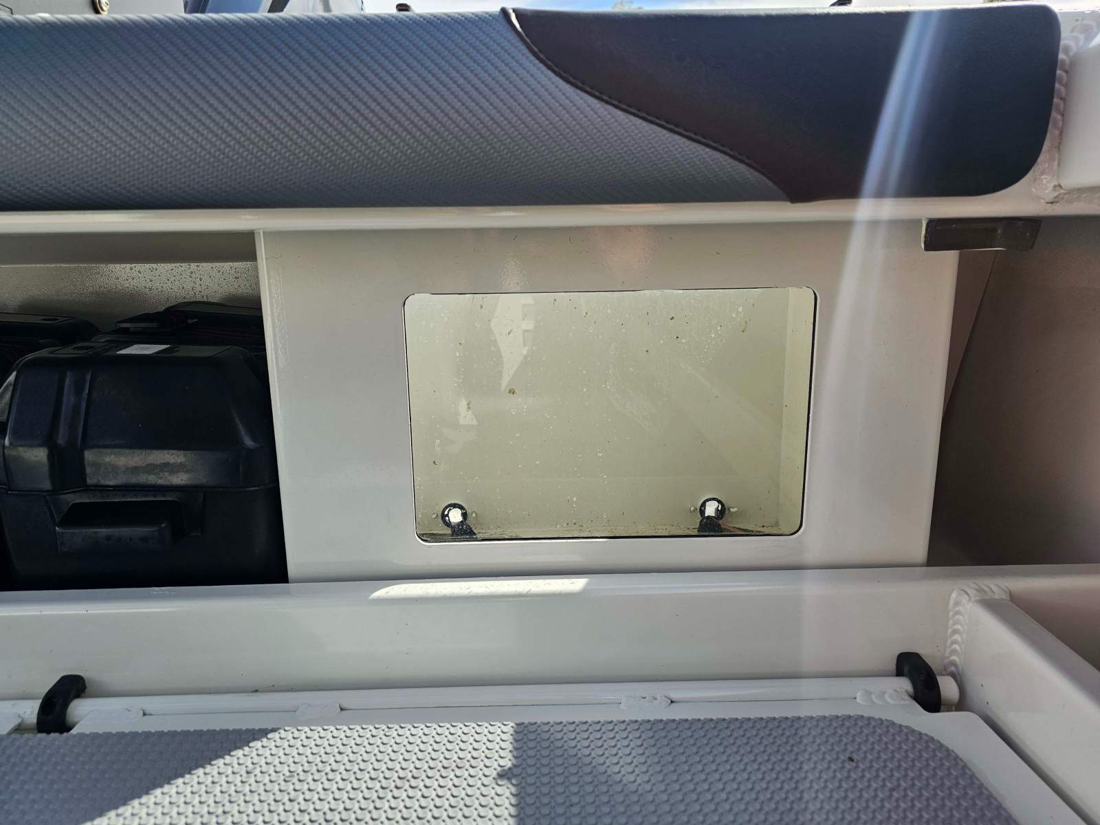Bar Crusher 780 HTP Pilothouse version