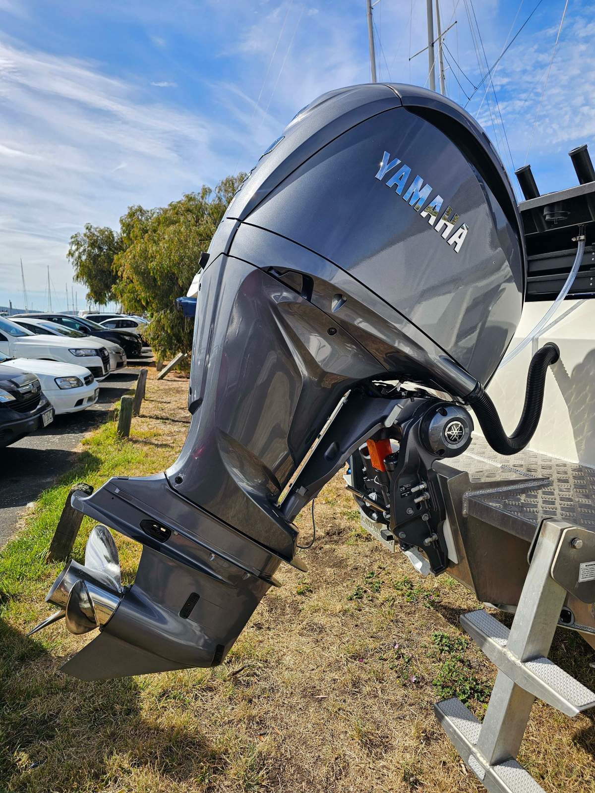 Bar Crusher 780 HTP Pilothouse version