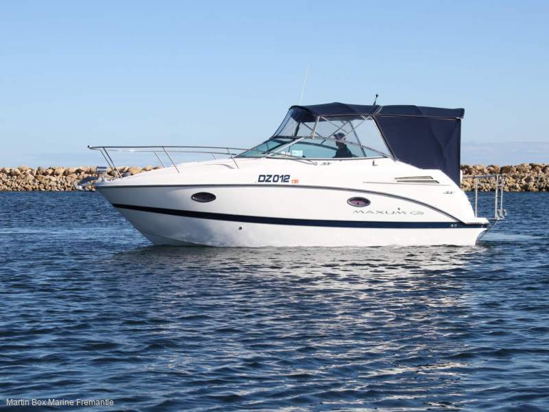 Maxum 2500 Se With