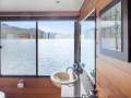 EZE Houseboat Holiday Home on Lake Eildon:EZE on Lake Eildon