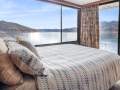 EZE Houseboat Holiday Home on Lake Eildon:EZE on Lake Eildon