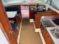 Caribbean 28 Flybridge Cruiser Twin Diesel Shaftdrive