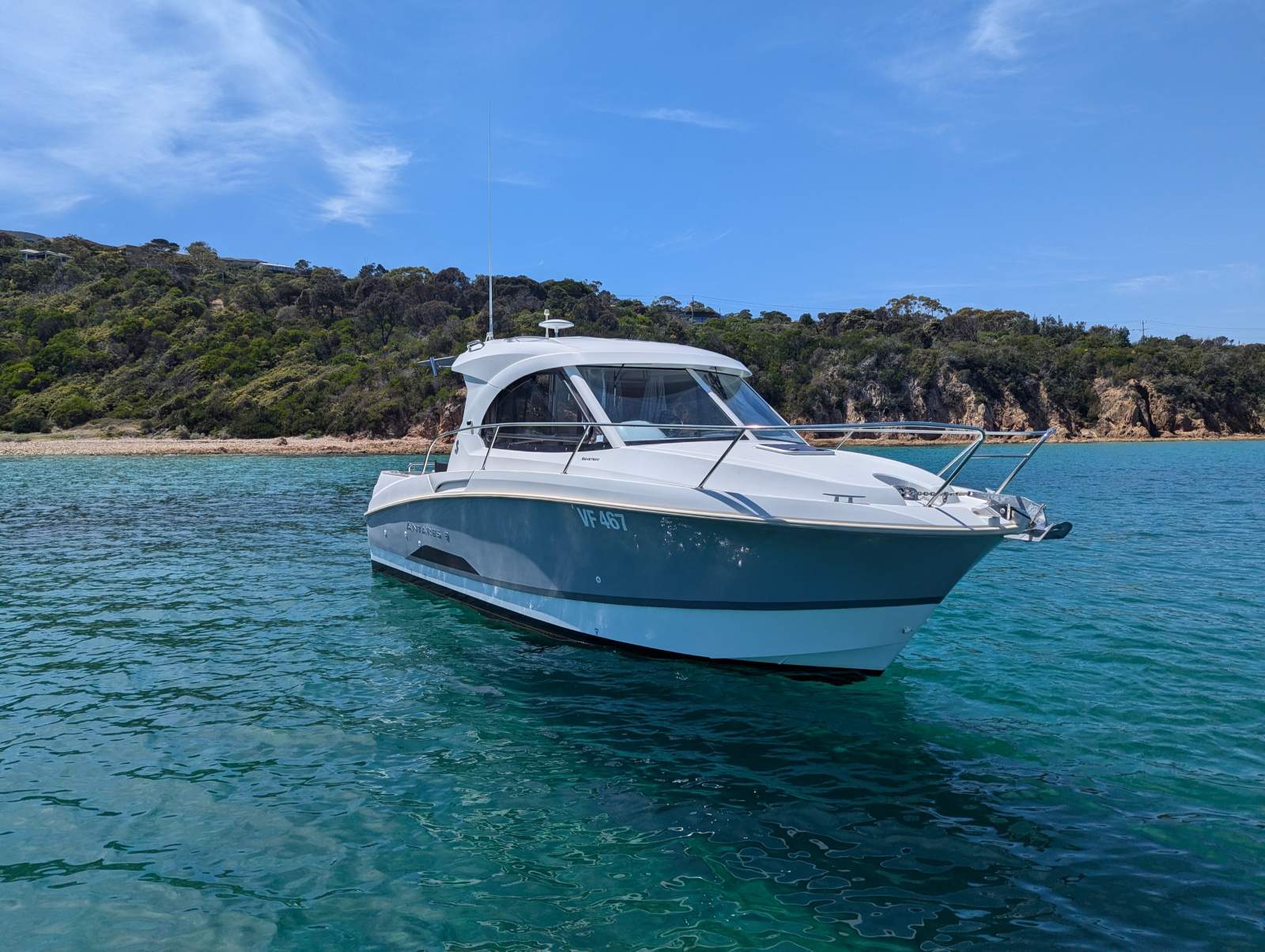 Beneteau Antares 8