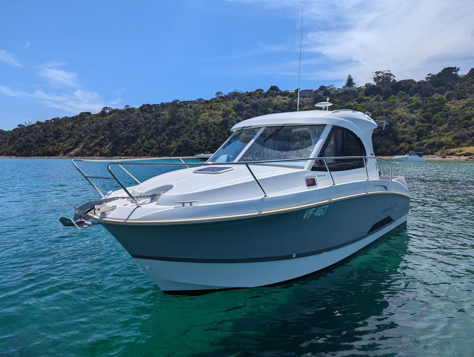 Beneteau Antares 8