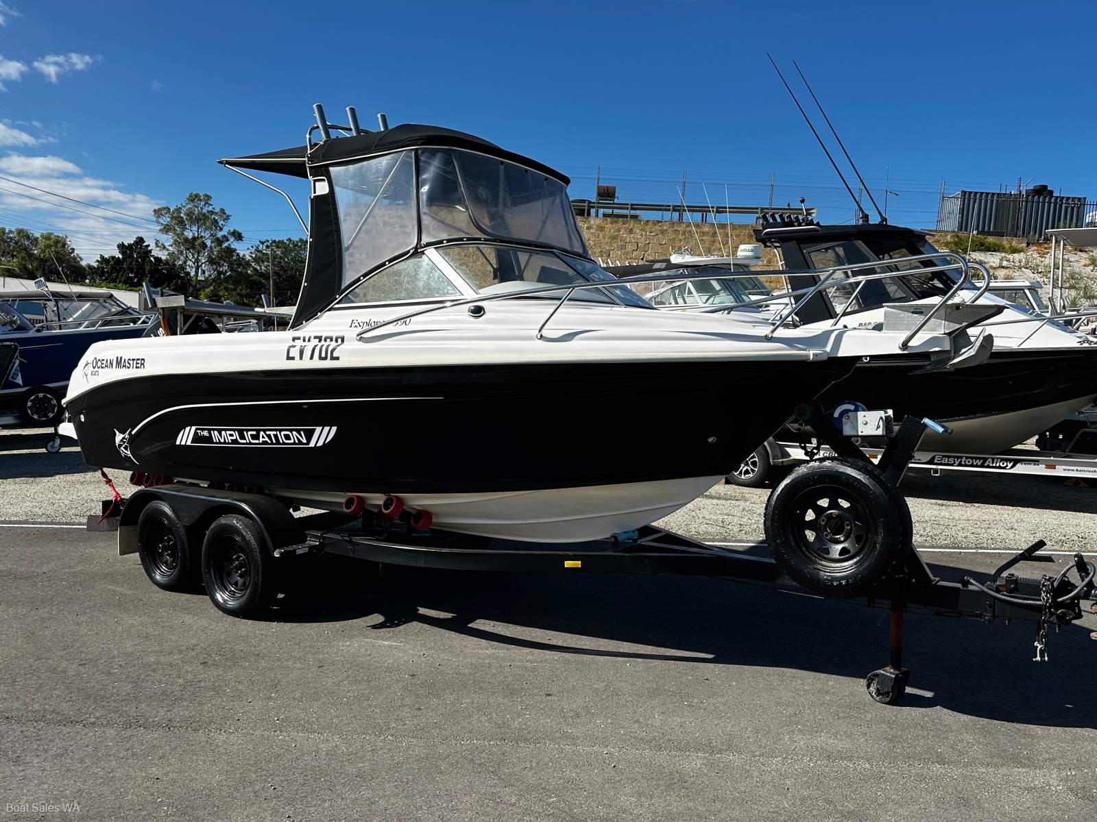 Ocean Master 590 Explorer 2013 model 115hp Suzuki motor 480hrs