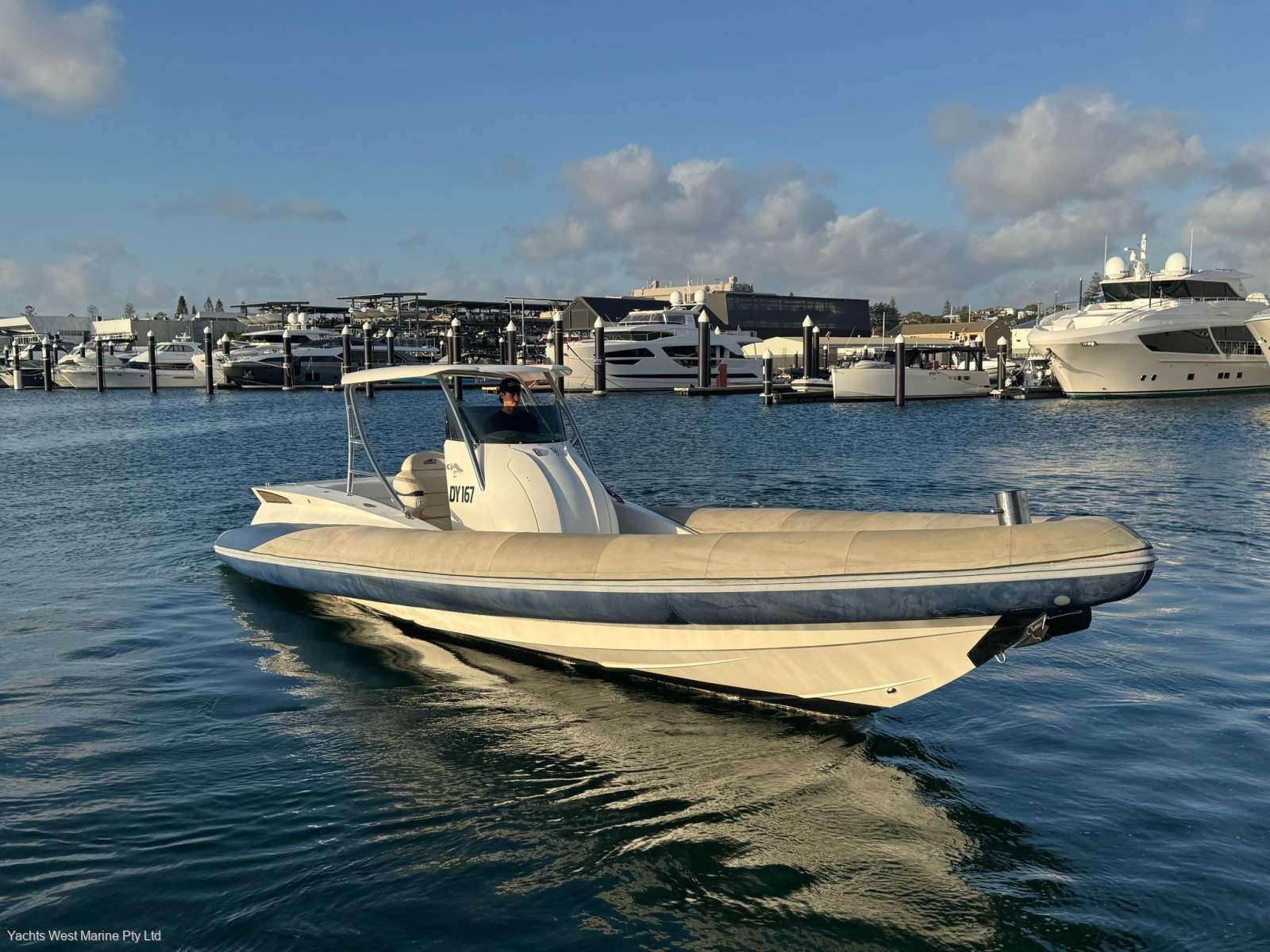 Cougar R11 centre console with " BOAT HOUSE STORAGE ":COUGAR R11 by YACHTS WEST 9335 7788
