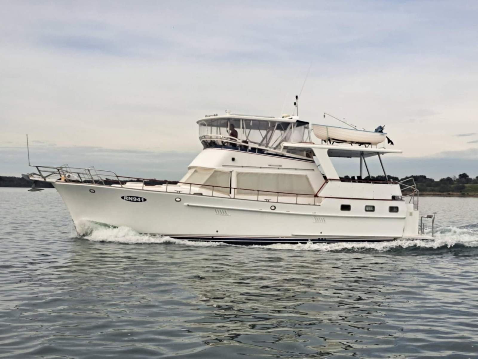 Mariner 50 Flybridge