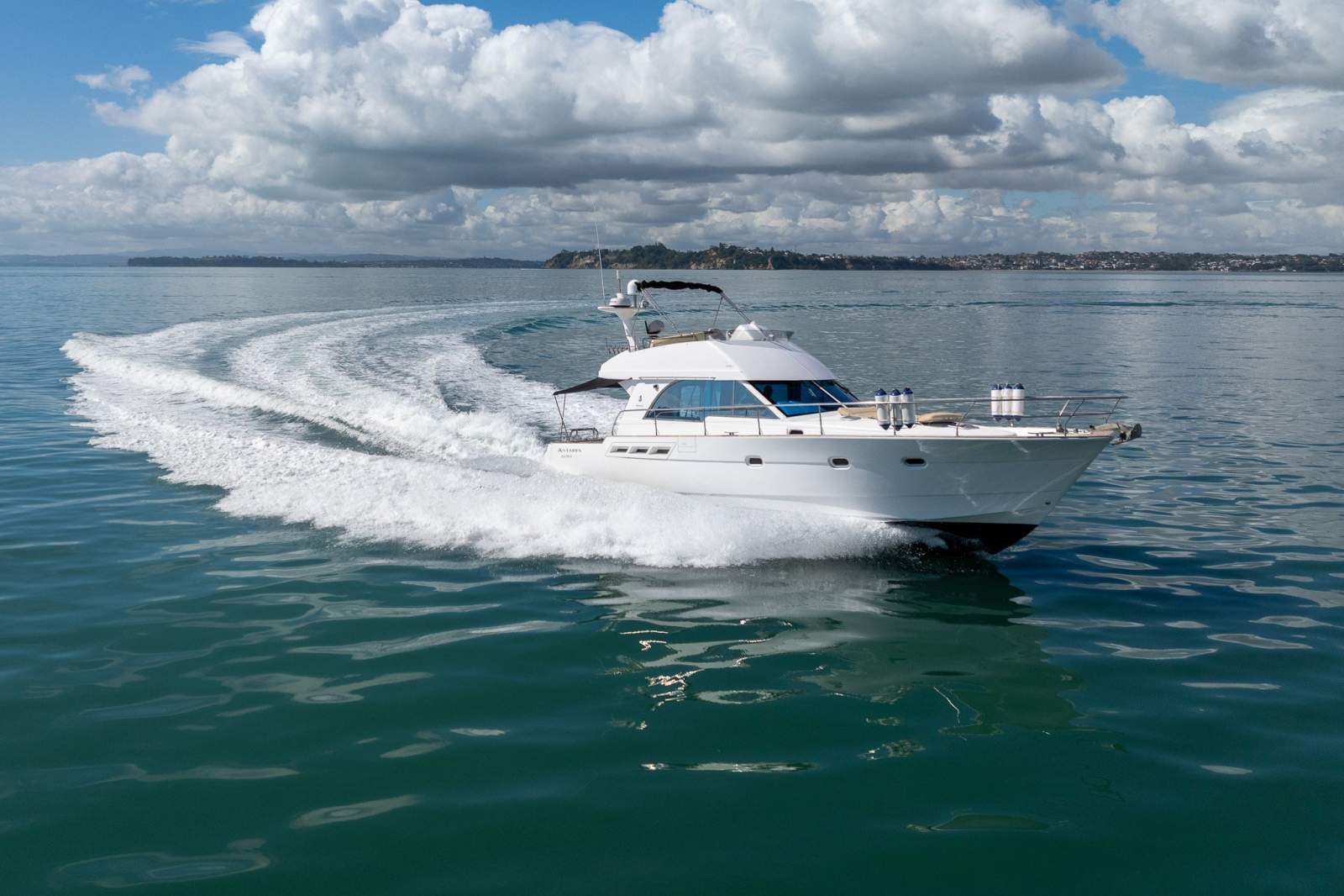 Beneteau Antares 13.80