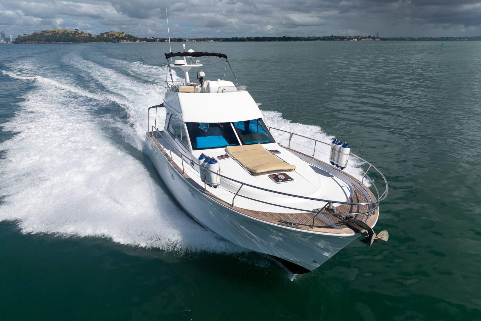 Beneteau Antares 13.80