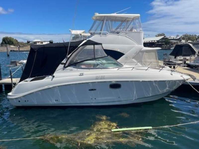 Sea Ray 265 Sundancer NEAT AND TIDY