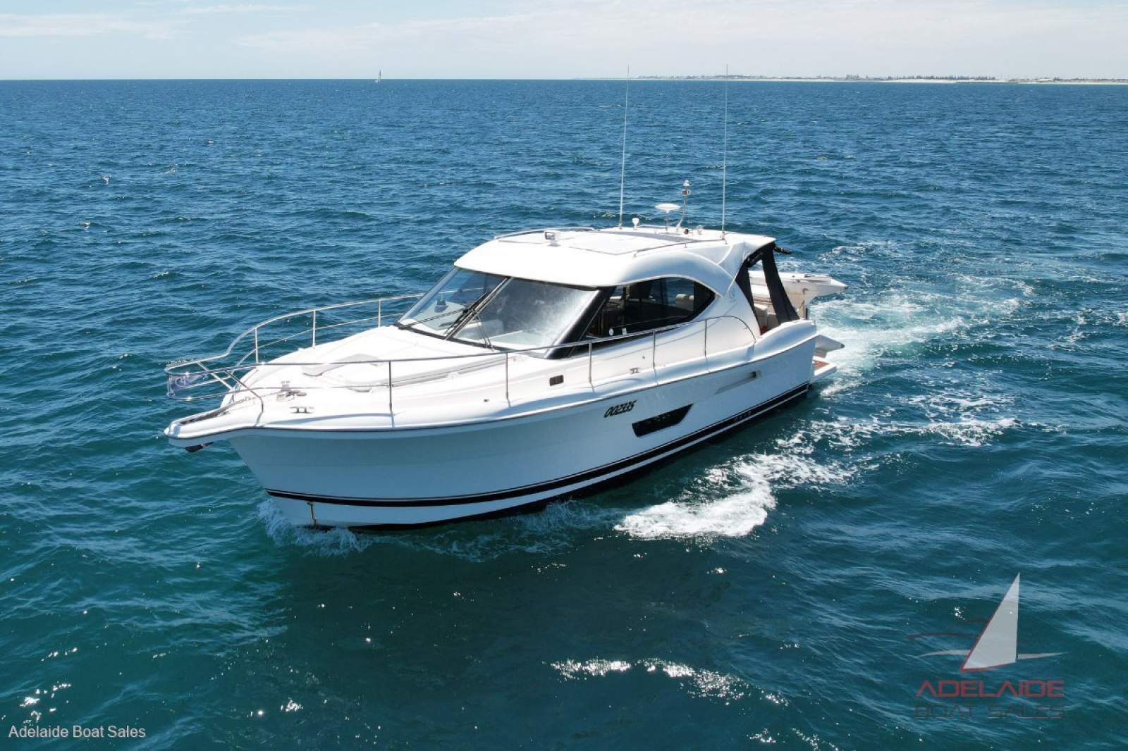 Riviera 3600 Sport Yacht Series 11