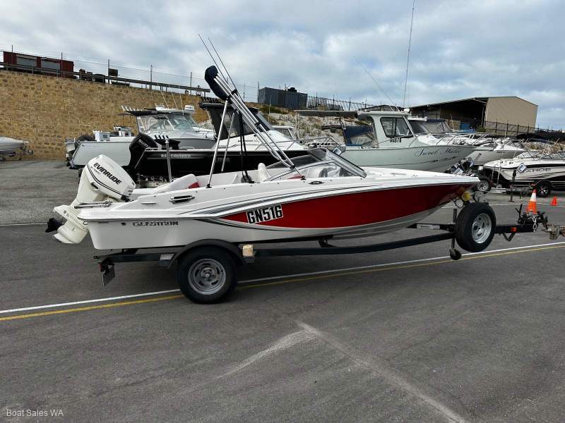 Glastron GT 160 2014 MODEL NEAT AND CLEAN 60HP ETEC