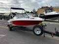 Glastron GT 160 2014 MODEL NEAT AND CLEAN 60HP ETEC